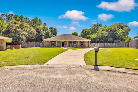 11501 Barrone St, Gulfport, MS 39503