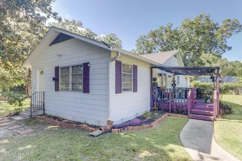 14160 John Clark Rd, Gulfport, MS 39503
