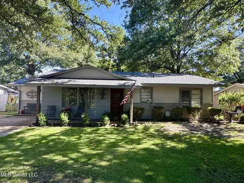 1009 Harvard St, Cleveland, MS 38732