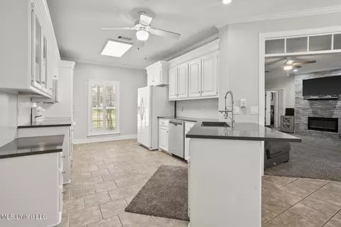 403 Ashtead Ct, Ridgeland, MS 39157 photo 8