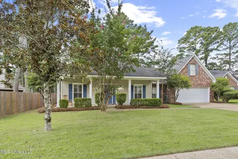 403 Ashtead Ct, Ridgeland, MS 39157 photo 2