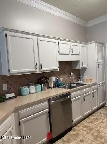 569 Lincolns Dr, Brandon, MS 39042 photo 7