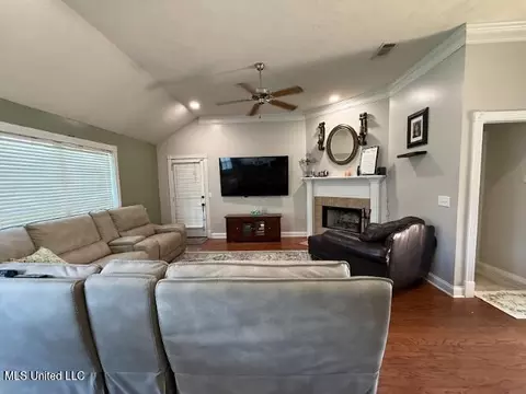 569 Lincolns Dr, Brandon, MS 39042 photo 4