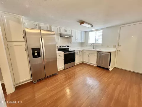341 Lakebend Dr, Brandon, MS 39042 photo 7