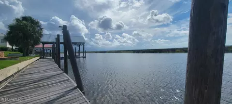 1322 Poki Pl, Diamondhead, MS 39525 photo 3