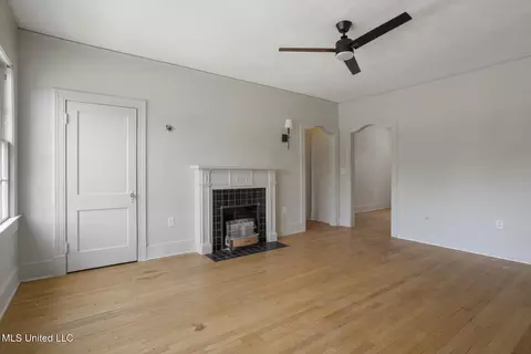 3805 N State St, Jackson, MS 39216 photo 7