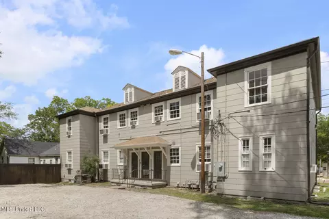 3805 N State St, Jackson, MS 39216 photo 4