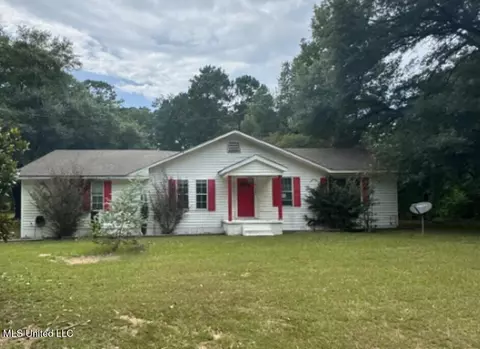 515 Spring St, Taylorsville, MS 39168