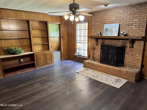 6202 Whitestone Rd, Jackson, MS 39206 photo 11