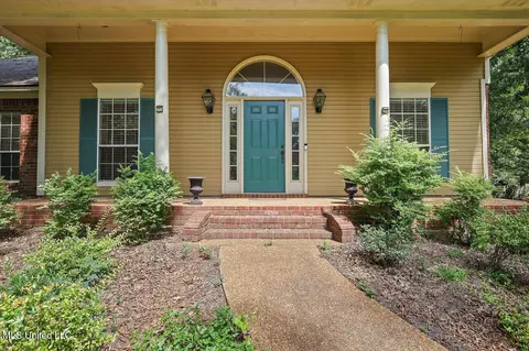 136 Aspen Dr, Madison, MS 39110 photo 4