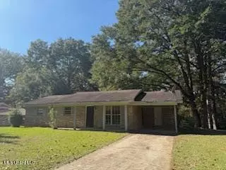 1016 Suncrest Dr, Oxford, MS 38655