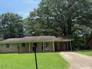 1016 Suncrest Dr, Oxford, MS 38655