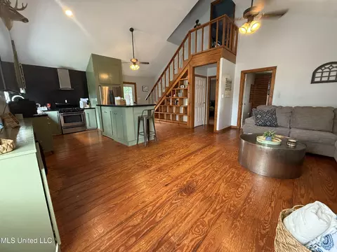 Other - 98 Ashley St, Vicksburg, MS 39183 photo 2 of 3