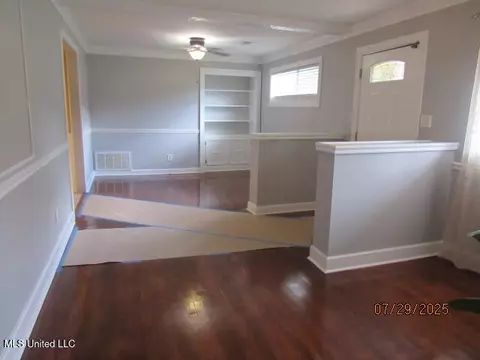 1614 Dianne Dr, Jackson, MS 39204 photo 3