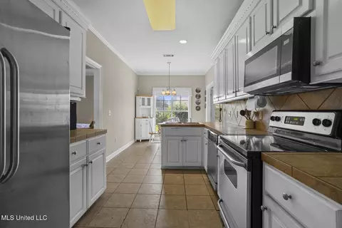 113 Susan Ln, Brandon, MS 39042 photo 13