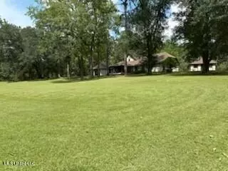 Exterior - 56 Dunbar Rd, Natchez, MS 39120 photo 4 of 4