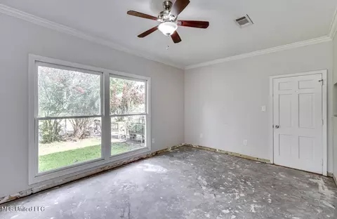 Bedroom - 153 Peach St, Flora, MS 39071 photo 10 of 12