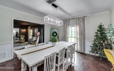 Dining - 153 Peach St, Flora, MS 39071 photo 1 of 9