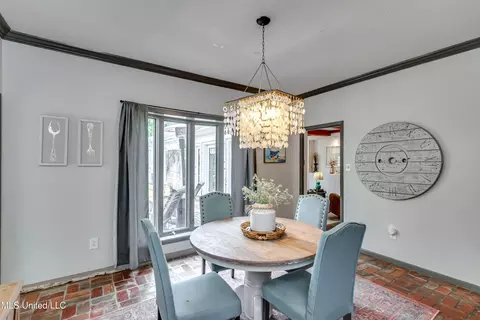 Dining - 153 Peach St, Flora, MS 39071 photo 7 of 9