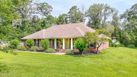 1170 Old Jackson Rd Ext, Terry, MS 39170 photo 2