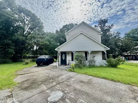 4496 E Magnolia Cv, D'iberville, MS 39540