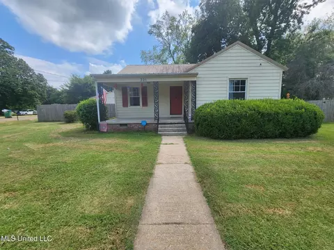 301 Hopson St, Tutwiler, MS 38963
