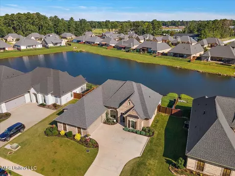 508 Wales Way, Flowood, MS 39232