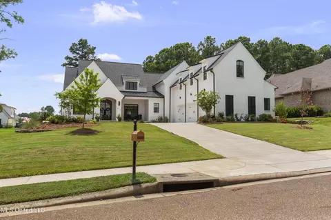 310 Lake Village Dr, Madison, MS 39110