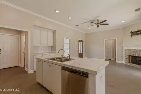 Other - 938 Filmore Dr, Brandon, MS 39042 photo 1 of 8