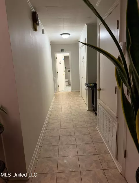 Entry Way - 1173 Northwest Ave, Durant, MS 39063 photo 3 of 4