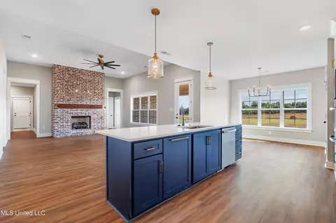 4259 Adriane Cv, Nesbit, MS 38651 photo 27