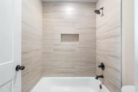 4259 Adriane Cv, Nesbit, MS 38651 photo 24