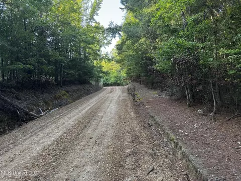 3230 Attala Road 2267, Mccool, MS 39108