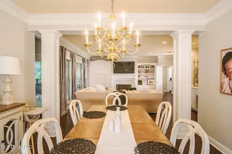 Dining - 404 Eastpointe Cv, Madison, MS 39110 photo 6 of 7