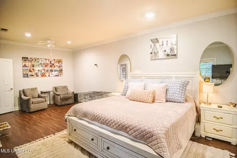 Bedroom - 404 Eastpointe Cv, Madison, MS 39110 photo 8 of 11