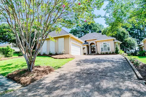 404 Eastpointe Cv, Madison, MS 39110