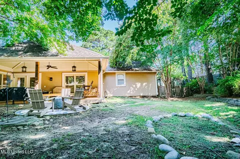 Exterior - 404 Eastpointe Cv, Madison, MS 39110 photo 11 of 14