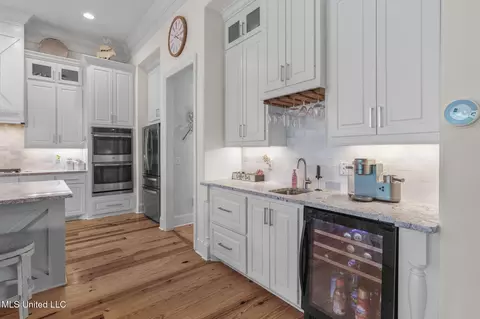 Kitchen - 140 Greenway Ln, Madison, MS 39110 photo 2 of 8