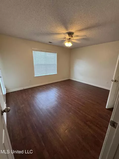 Bedroom - 1102 Greenwich Dr, Hernando, MS 38632 photo 1 of 2