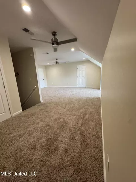 Entry Way - 1102 Greenwich Dr, Hernando, MS 38632 photo 1 of 1