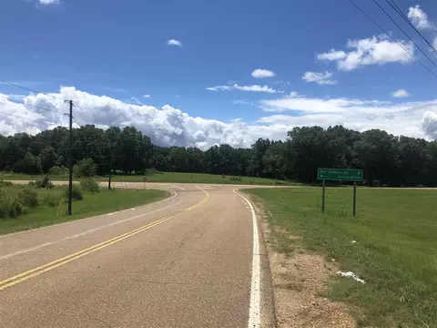 00 Nissan Dr, Canton, MS 39046