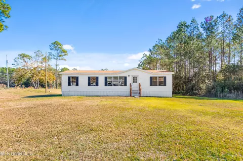 9108 Box Rd, Vancleave, MS 39565
