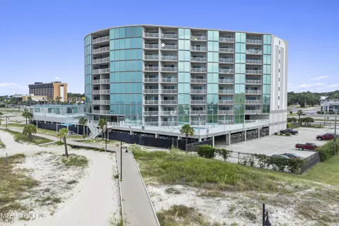 1899 Beach Blvd #904, Biloxi, MS 39531