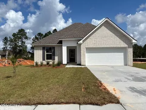 15222 High Point Dr, Gulfport, MS 39503