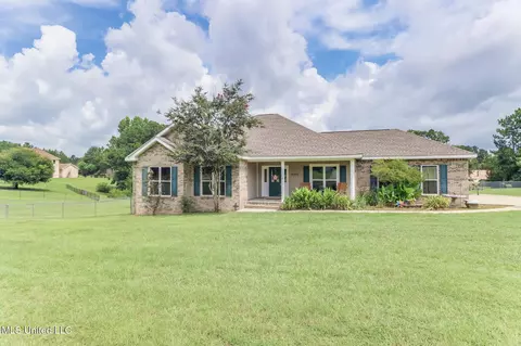 19180 High Pl, Saucier, MS 39574