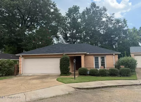 235 Park Lane Pl, Jackson, MS 39211