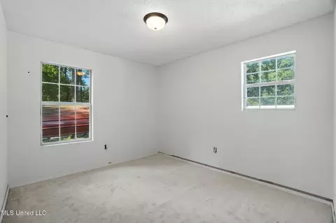 Bedroom - 608 Baldwin St, Summit, MS 39666 photo 6 of 8