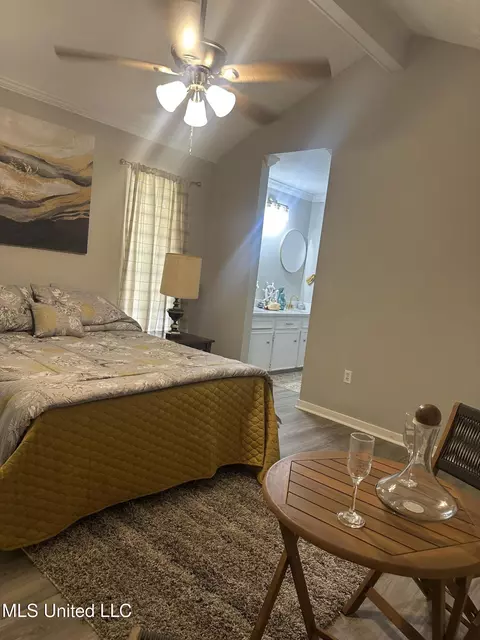 Bedroom - 909 Brookford Ct, Jackson, MS 39212 photo 3 of 21