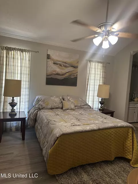 Bedroom - 909 Brookford Ct, Jackson, MS 39212 photo 10 of 21