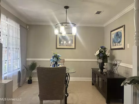 Dining - 909 Brookford Ct, Jackson, MS 39212 photo 1 of 7